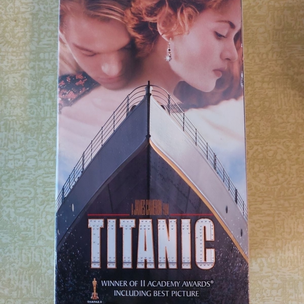 Titanic vhs
